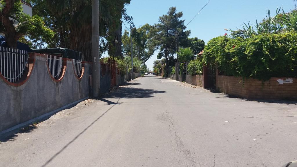 Appartamento Casa Azzurra Aeroporto di Catania Fontana Rossa Esterno foto